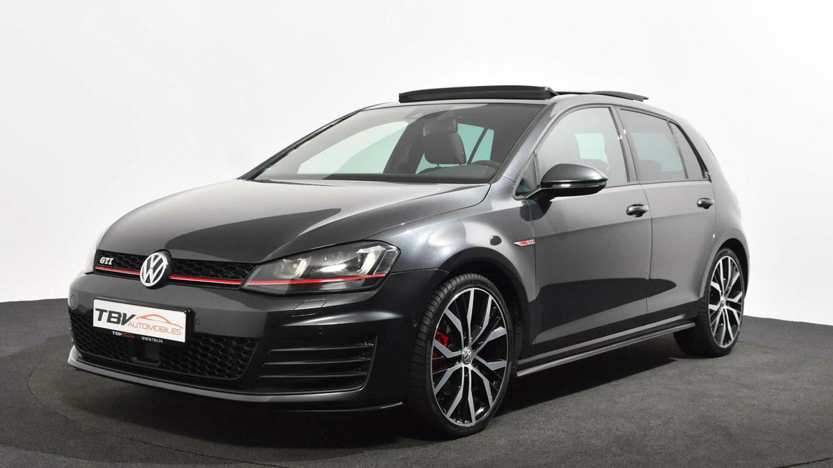 Volkswagen Golf VII 2.0 TSI GTI